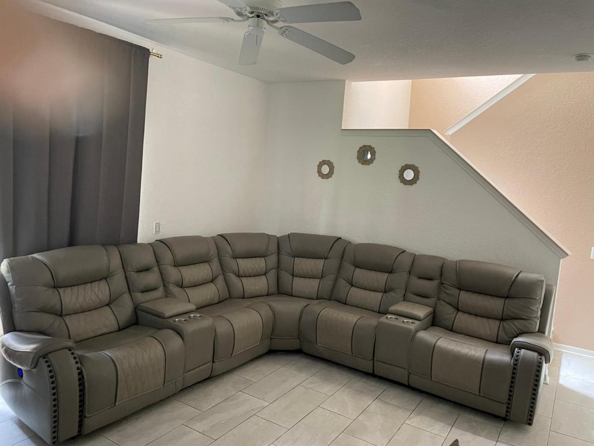 Serene Family Friendly Townhouse In The Wonderful Regal Palms 达文波特 外观 照片