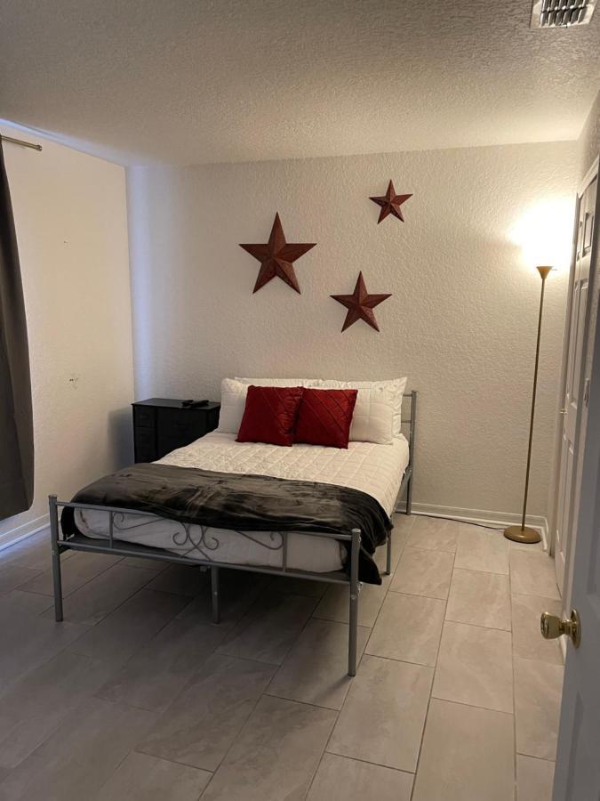 Serene Family Friendly Townhouse In The Wonderful Regal Palms 达文波特 外观 照片