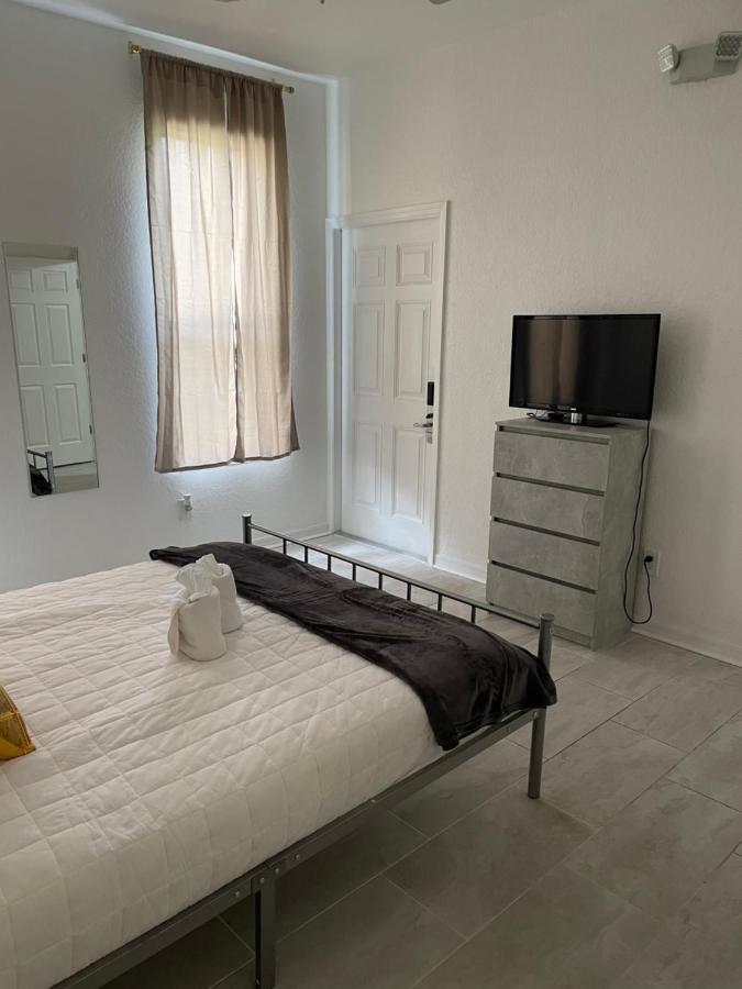 Serene Family Friendly Townhouse In The Wonderful Regal Palms 达文波特 外观 照片
